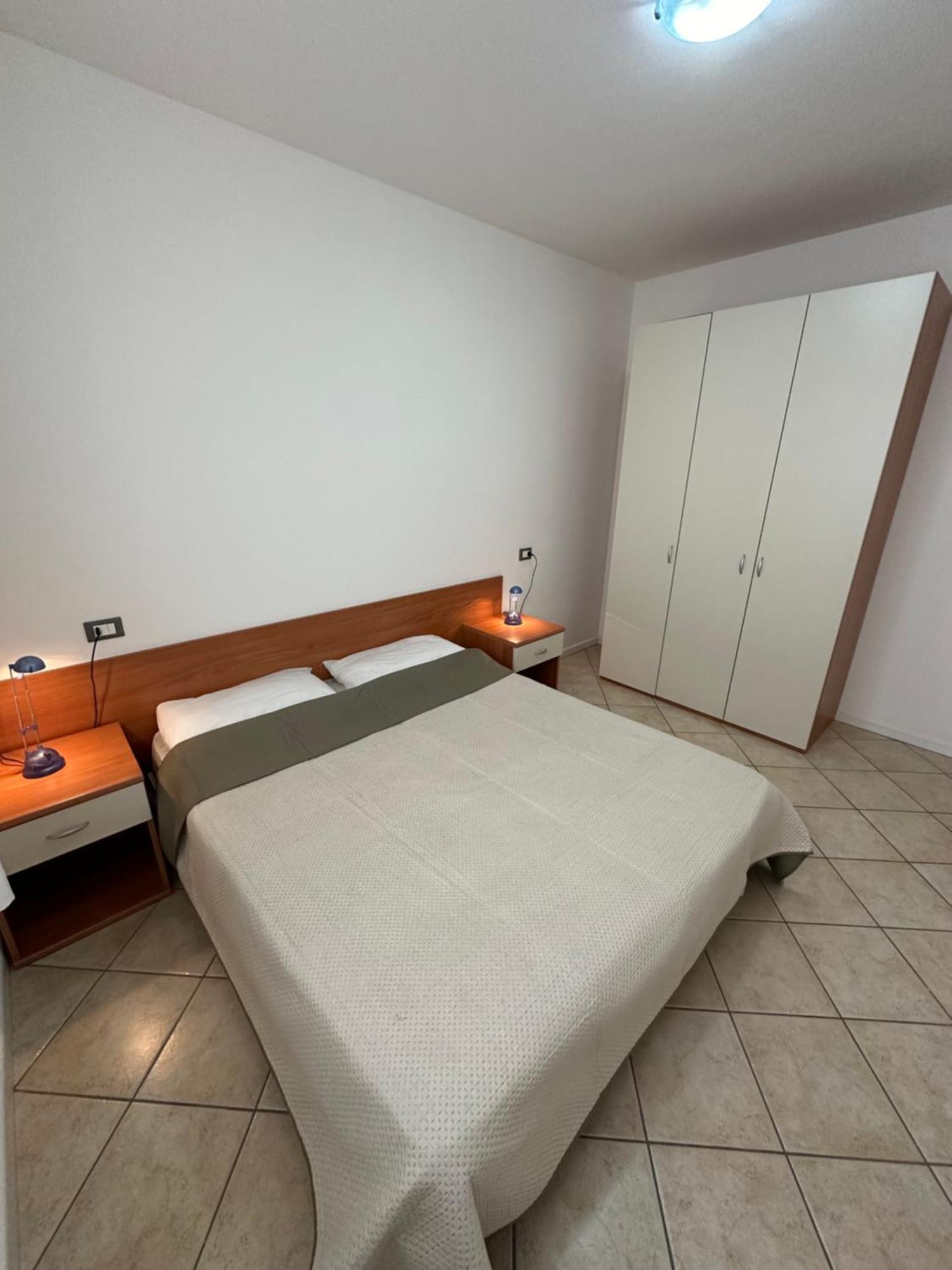 Residence Stefania Appartamenti Piano Terra - Agenzia Cocal Caorle Exteriér fotografie